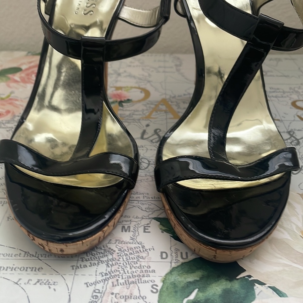 Pre-owned Guess by Marciano Black high heels. Size 6. - Picture 2 of 6